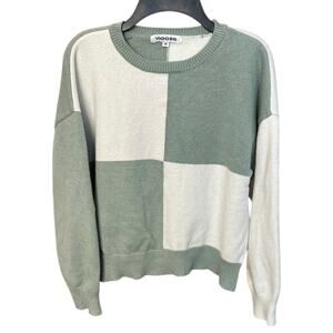 Vigoss Sage and Ivory Colorblock Crewneck Sweater - M